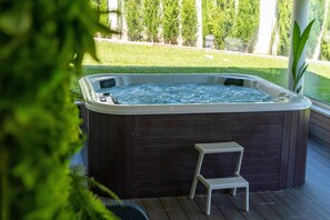 Hot Spring Bath,Hot Tub,Steam room,Living room,Spa and wellness centre/facilities