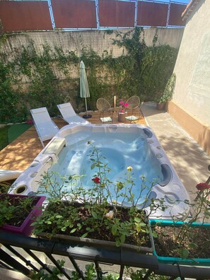 Bubbelpool utomhus
