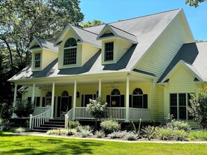Front of the house 2