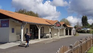 Extérieur