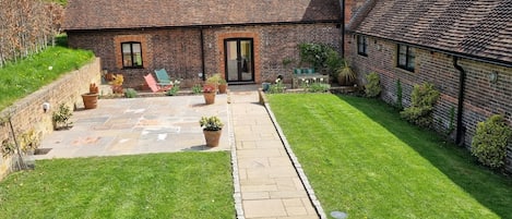 Secluded but sunny private garden, secure for pets and children