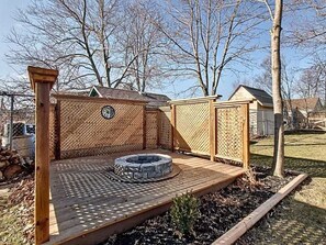 Backyard Fire Pit