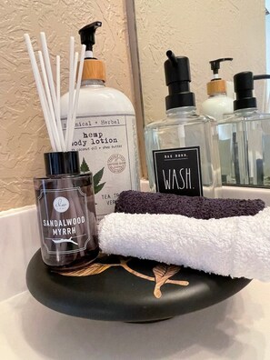 Bathroom amenities