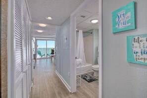 Welcome! The minute you walk through the door you will unwind to the beautiful ocean view and sound