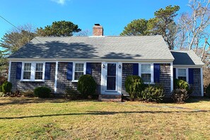 Front of Perry's Chatham Haven