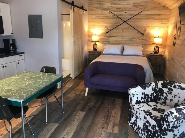 Studio cabin