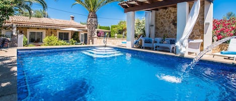 Charmantes Ferienhaus auf Mallorca mit Schwimmbad zum Genießen