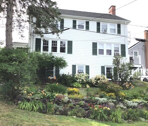 Street facade and front garden