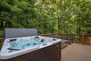 Hot Tub on Back Deck