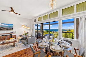 Kapalua Ridge Villas 1414 dining area 1