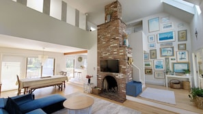 Open and bright living room with vaulted ceiling