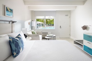 Unit with 1 King Bed