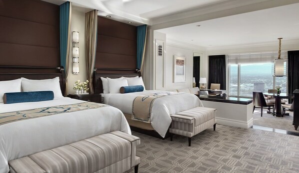 Luxury Two Queen Beds 2