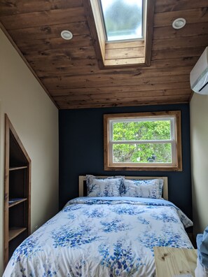 bedroom #1 n skylight