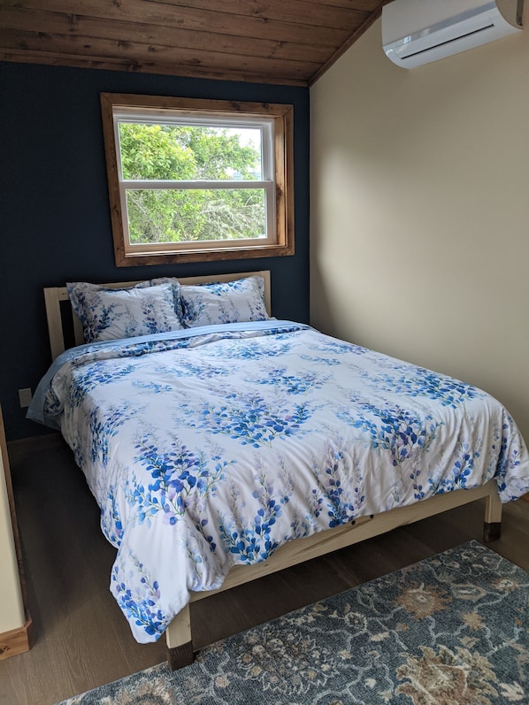 bedroom #1