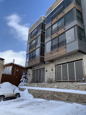 Building 718 exterior