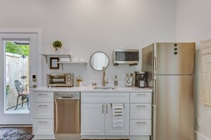 The place was sparkling clean and bright and airy. You can't go wrong! ~ Jan
