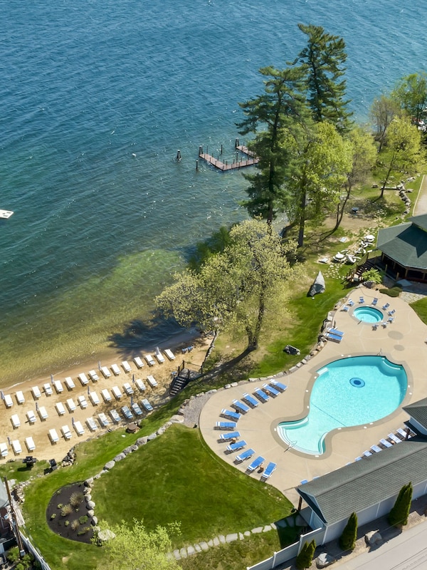 Marina amenities over view