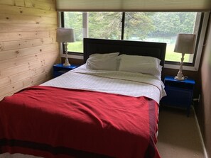 Guest Bedroom; Queen Bed