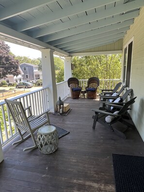 Covered Front Porch