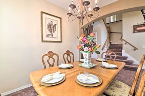 Dining Area | Dishware Provided | Pet Friendly w/ Fee