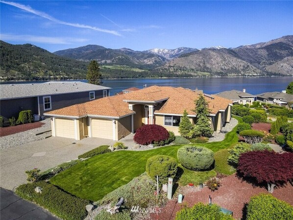 Gorgeous up lake views from this one-level home