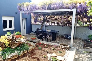 Garden [summer]