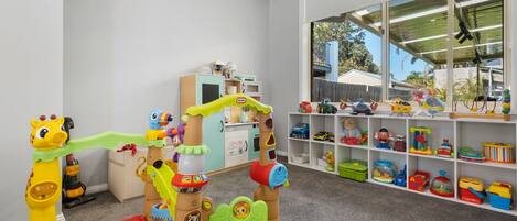 Play Area adjoins living & kitchen