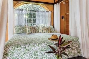 Indoors, Home Decor, Bedroom, Room, Furniture