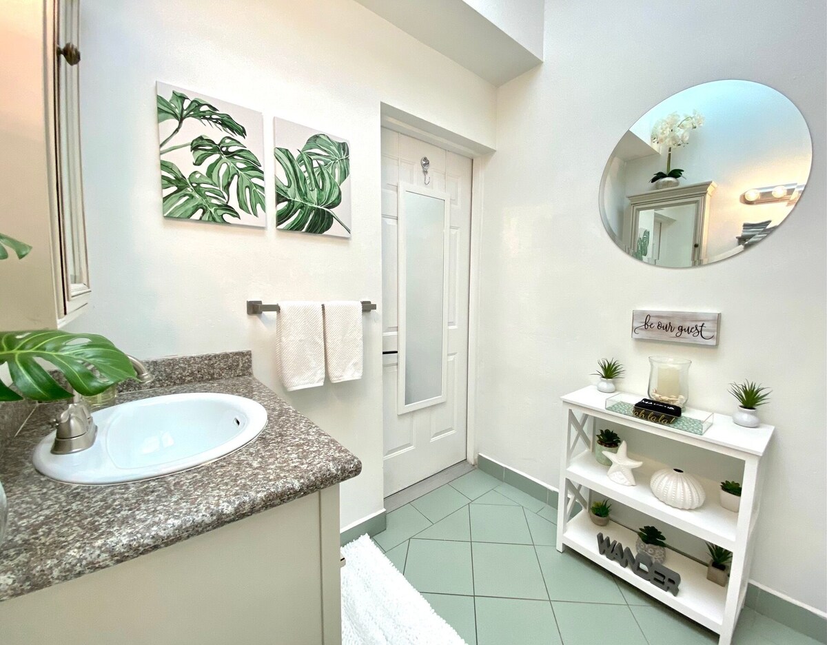 Casita Sol Vista-Private Guest House w/King Bed