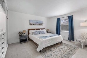 Spacious bedroom with new KING memory foam mattress