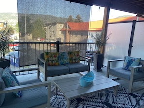 Screened in Patio