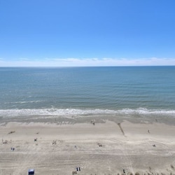 Unbelievable ocean views will coax you to spend more time outdoors.