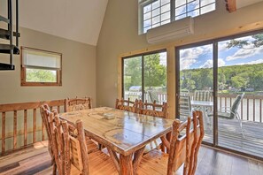 Dining Area | Main Floor | Step-Free Entry