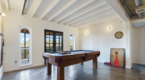 Spielezimmer