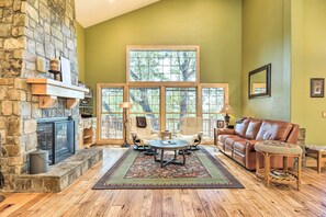 Living Room | Wood-Burning Fireplace