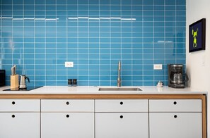 Modern &amp; eclectic kitchen