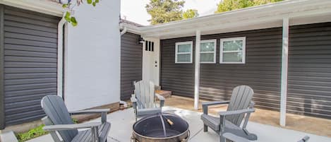 Patio w/ Firepit