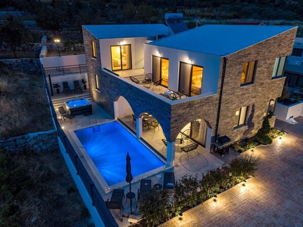 Enjoy evenings at the pool area with carefully selected lights around
