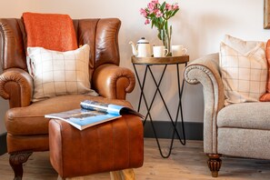 The Hideaway, Great Massingham: Comfortable seating