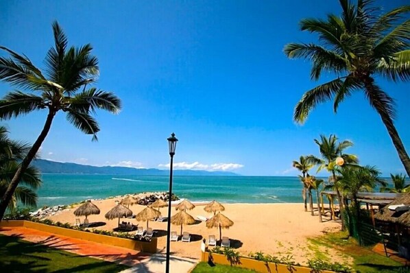 Sea/Beach