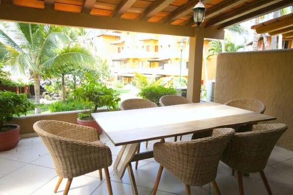 Seating area