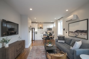 First floor living room, dining room, and fully stocked kitchen! 