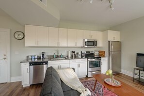 Kitchen with a complete set of cooking equipments