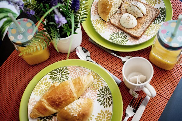 Breakfast meal