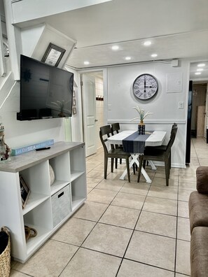 Living TV room with beachfront view.