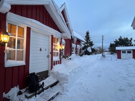 Welcome in and enjoy winter wonderland