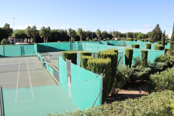 Sport court