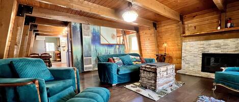 Comfortable remodeled charming beam and knotty pine cabin