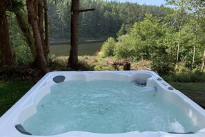 "The view was breathtaking and the hot tub could not be beat." - Kate N.
